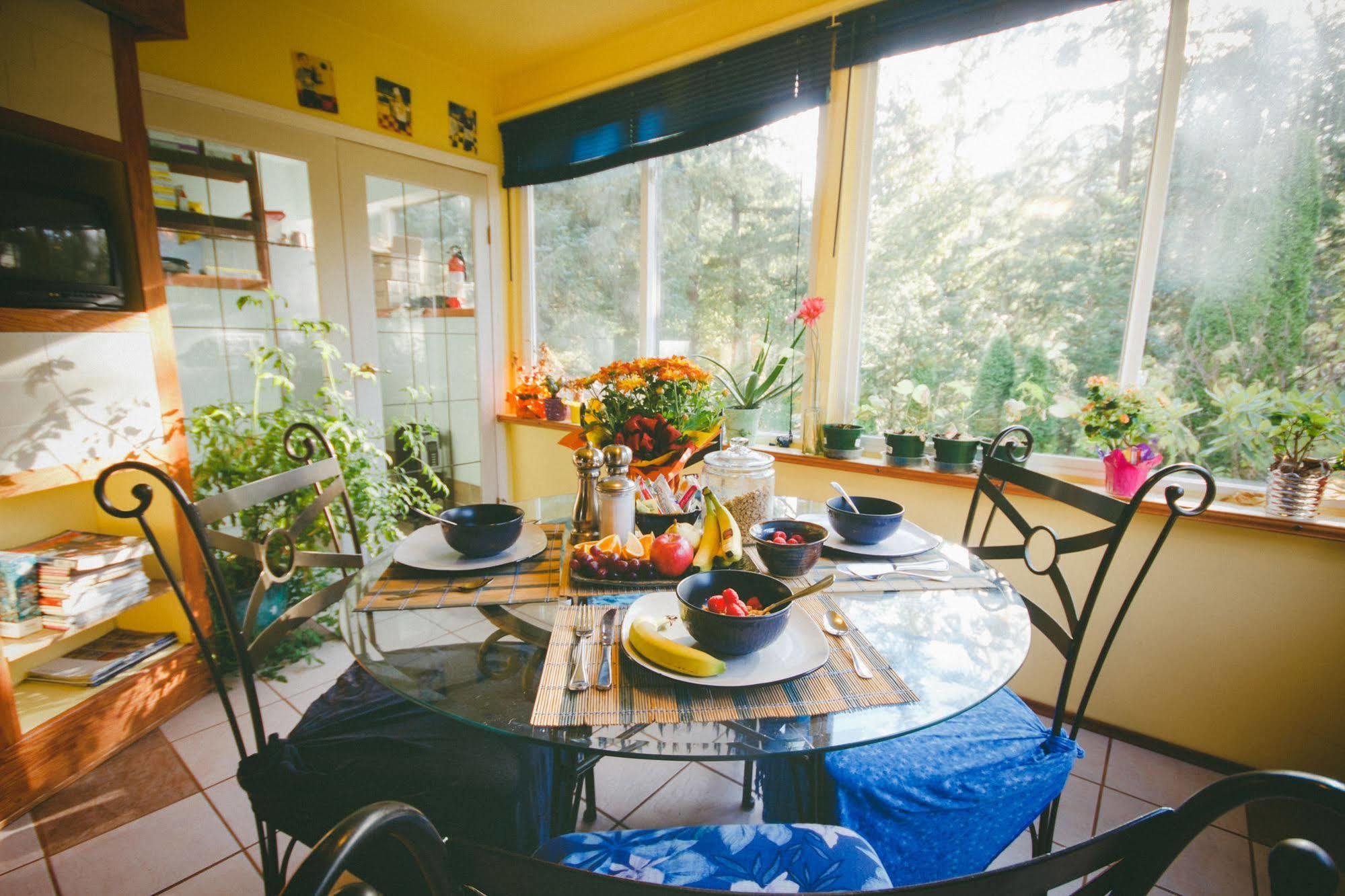 プリンスルパート トール ツリーズ ベッド & ブレックファースト Bed & Breakfast エクステリア 写真